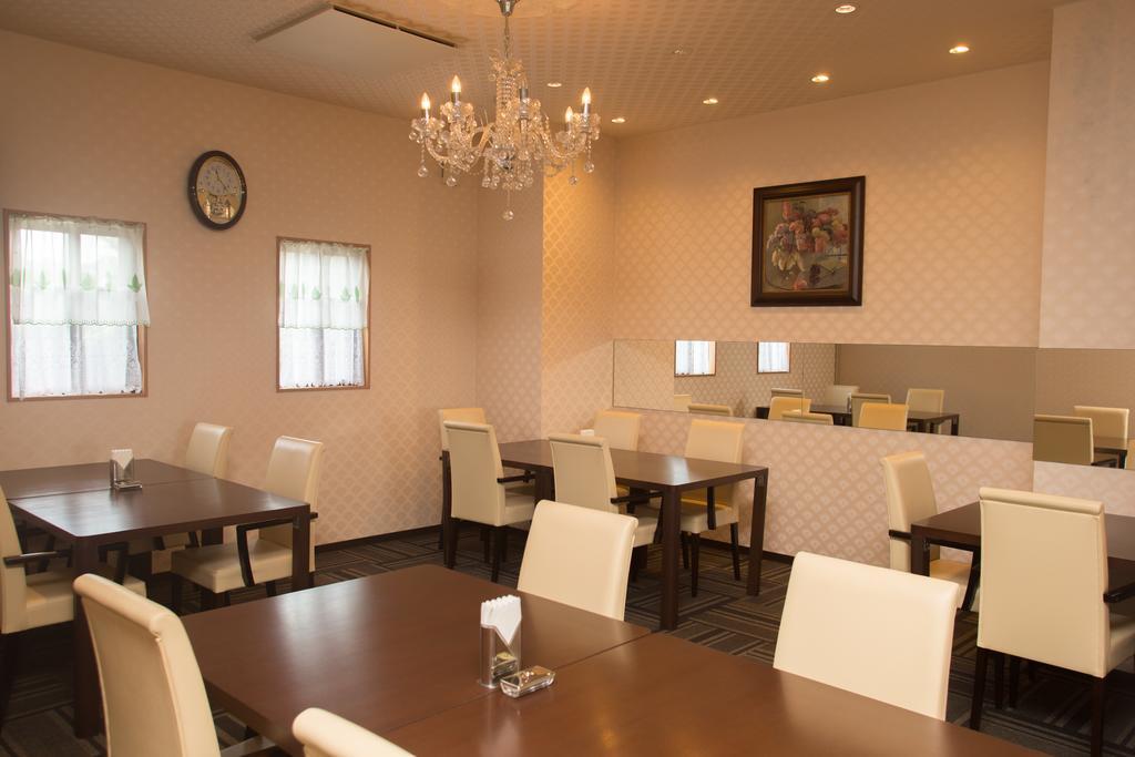Hotel Castlevillage Miyakojima Экстерьер фото